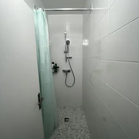 Apartment Hana 6 Personnes Parking Public Gratuit Business&family Mantes-la-Jolie